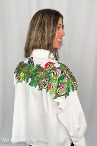 Queen of Sparkles White Multi Metallic Wreath Button Up Top