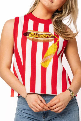 Queen Mustard on Hot Dog Tank