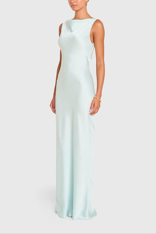 Amanda UpRichard Roslyn Gown