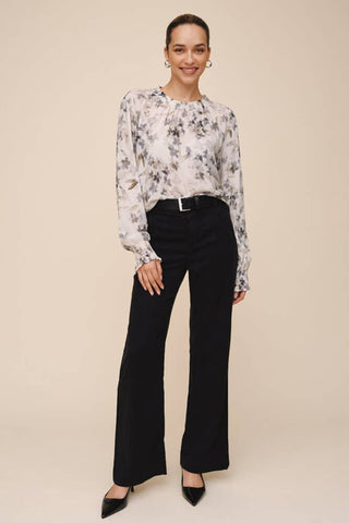 Elastic Shirred Blouse Frozen Wisteria