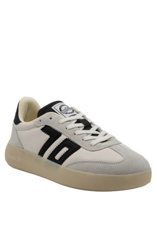 Back 70 Brooklyn L26 White Black