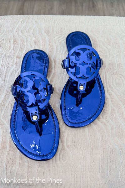 【Tory Burch】MILLER パテント サンダル／スカイ ブルー Miller Croc-Embossed Leather Sandal: Women's Designer